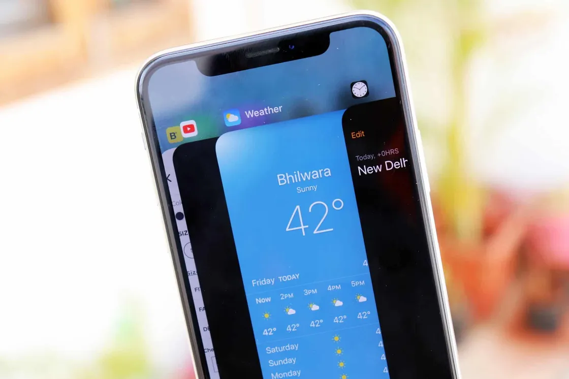 How to close apps on iPhone X