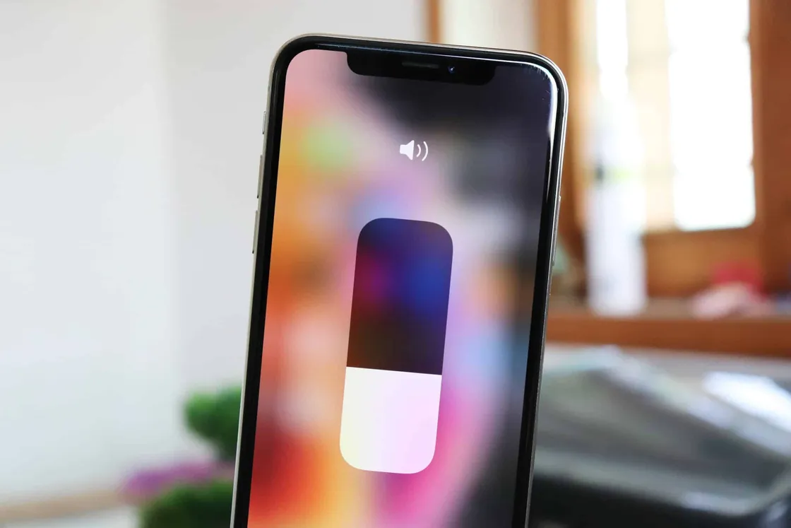 iPhone XS Max volume buttons not working? Here's quick a fix