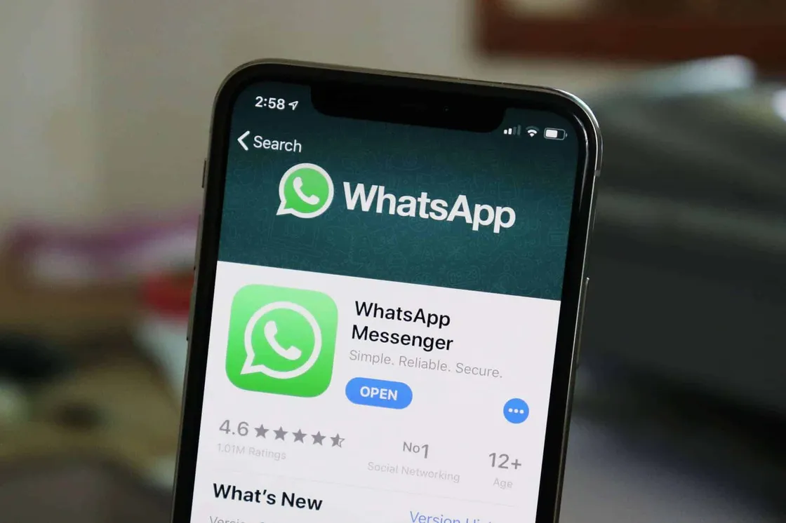 FYI: You cannot use Two WhatsApp accounts on the Dual SIM iPhone XS and iPhone XR