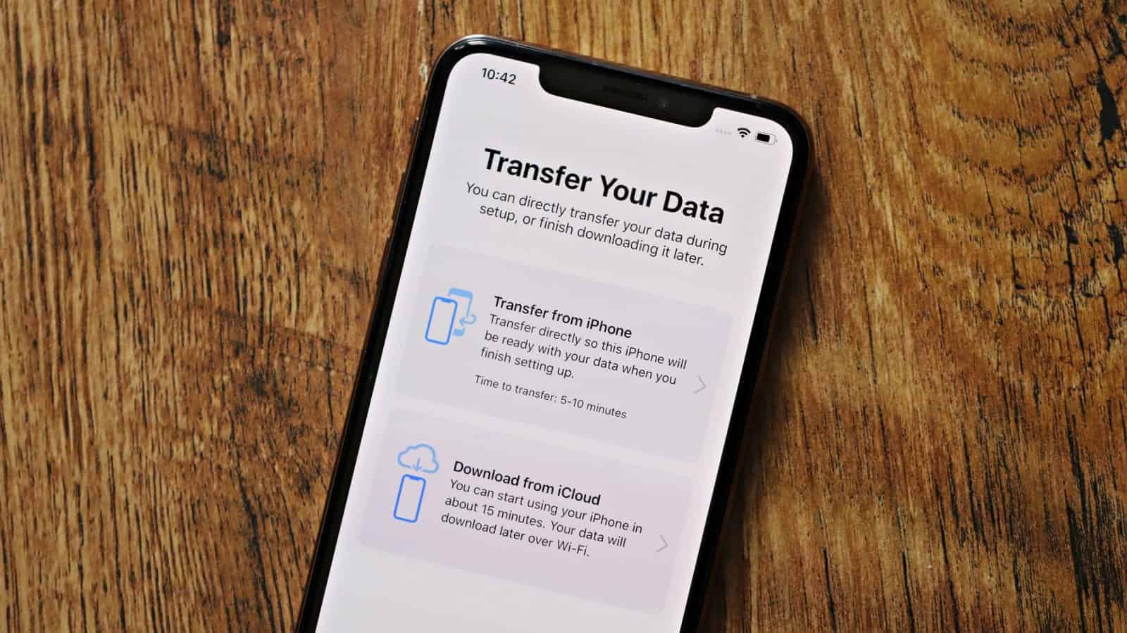 how to transfer data from iphone to new iphone wirelessly