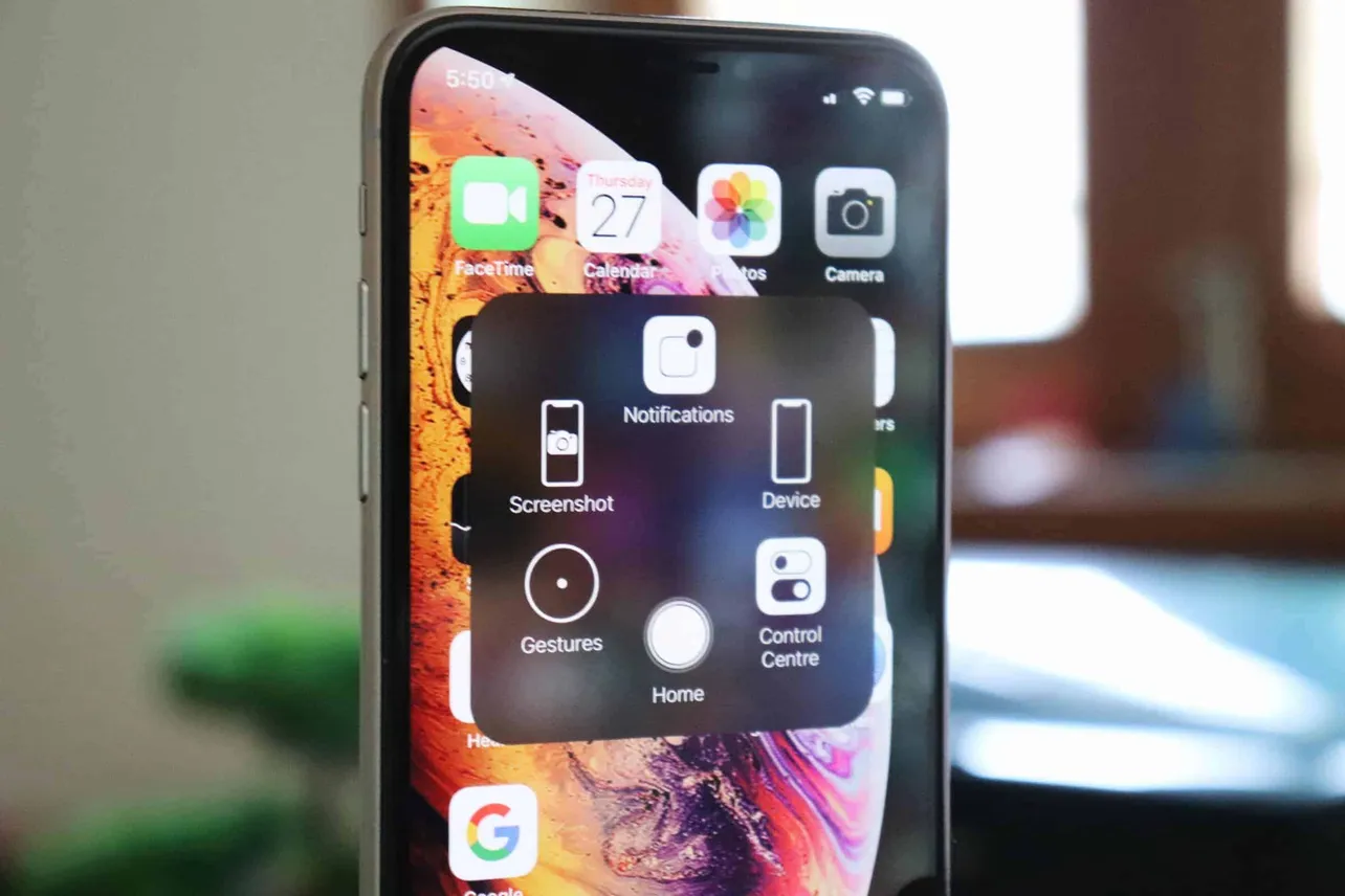 FIX: iPhone XS and XS Max screenshot not working problem