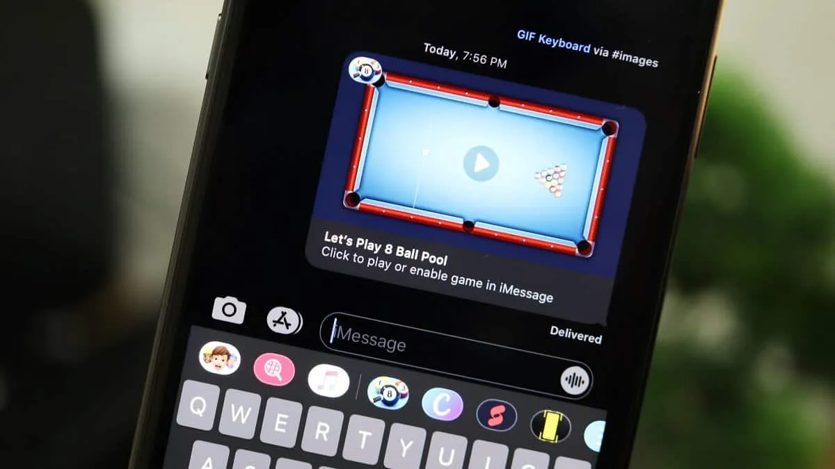 How to Play 8 Ball Pool Game in iMessage on iPhone