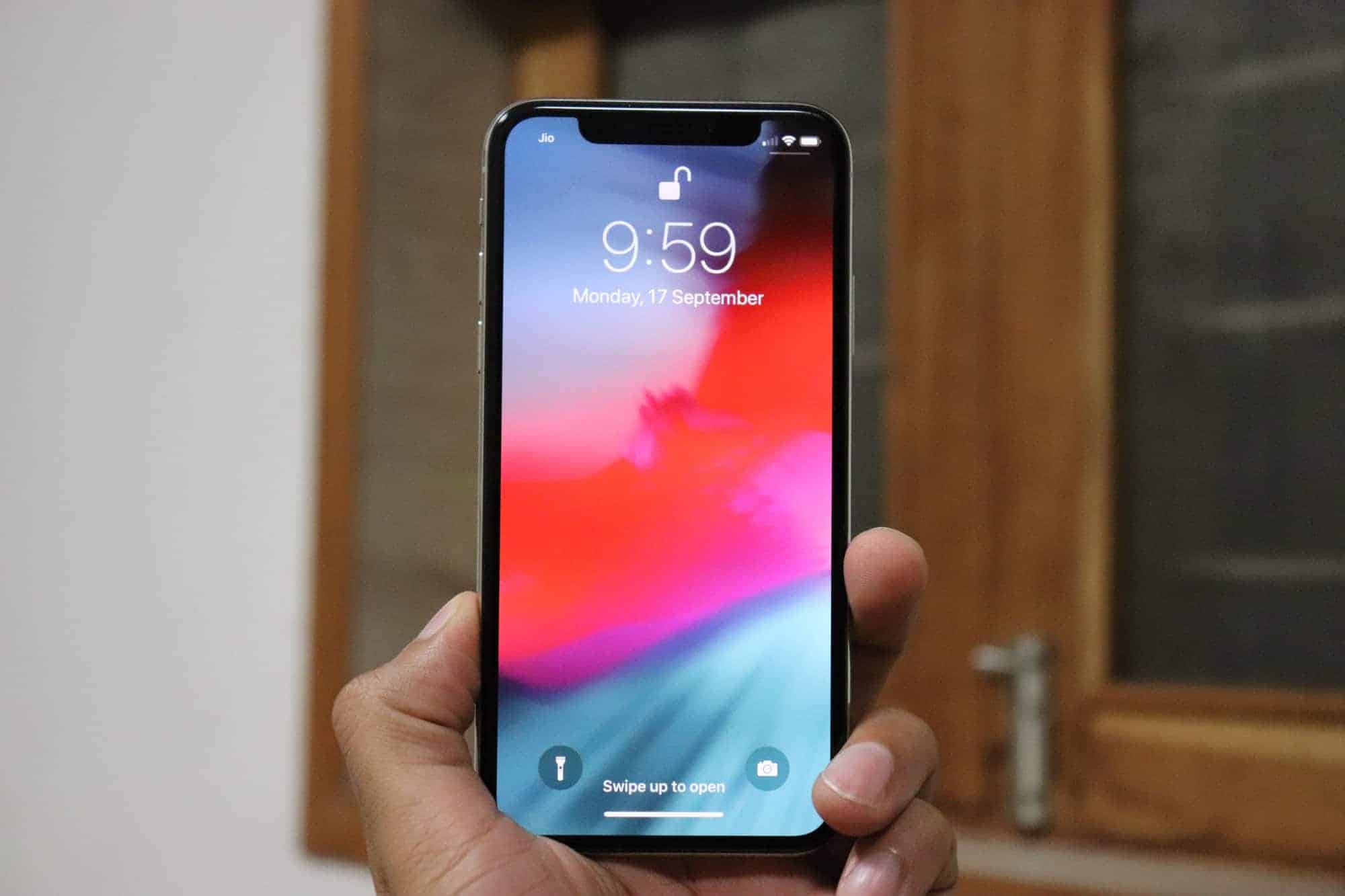 Unable to download iOS 12? Try these fixes