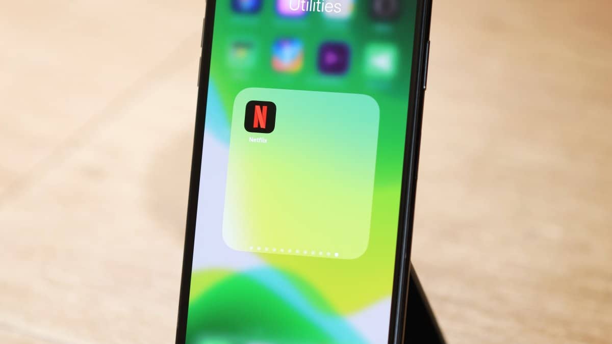 π΅οΈββοΈ How to Hide Apps on iPhone
