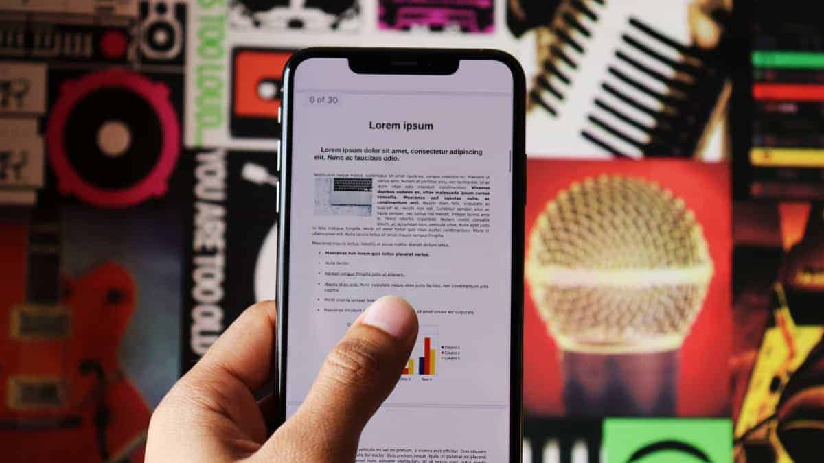 How to Scroll to Top in any App on iPhone with a Single Tap