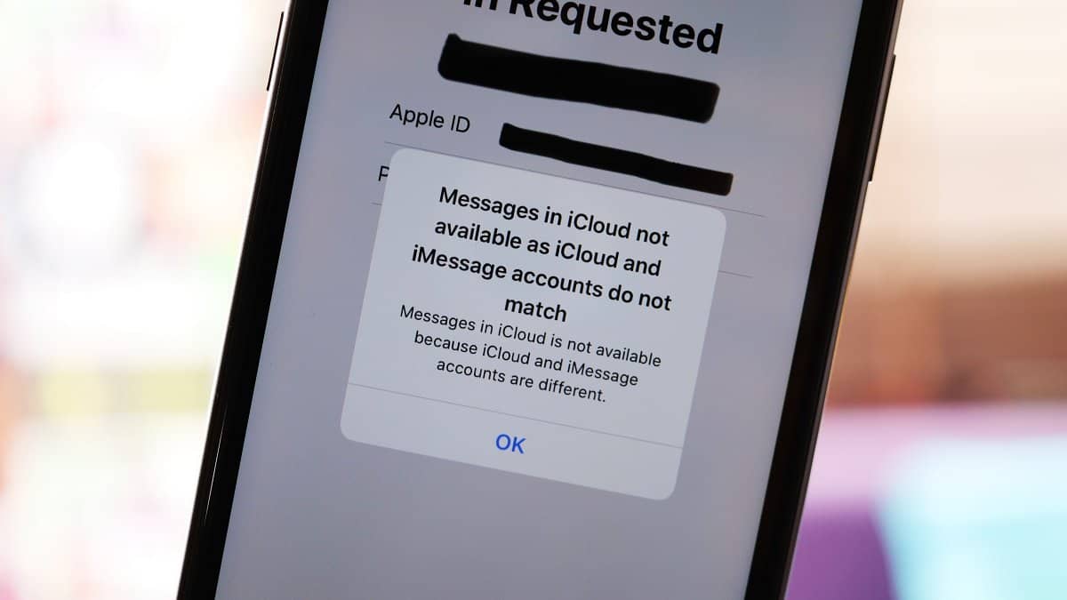iCloud and iMessage accounts are Different on your iPhone? Here's a Fix