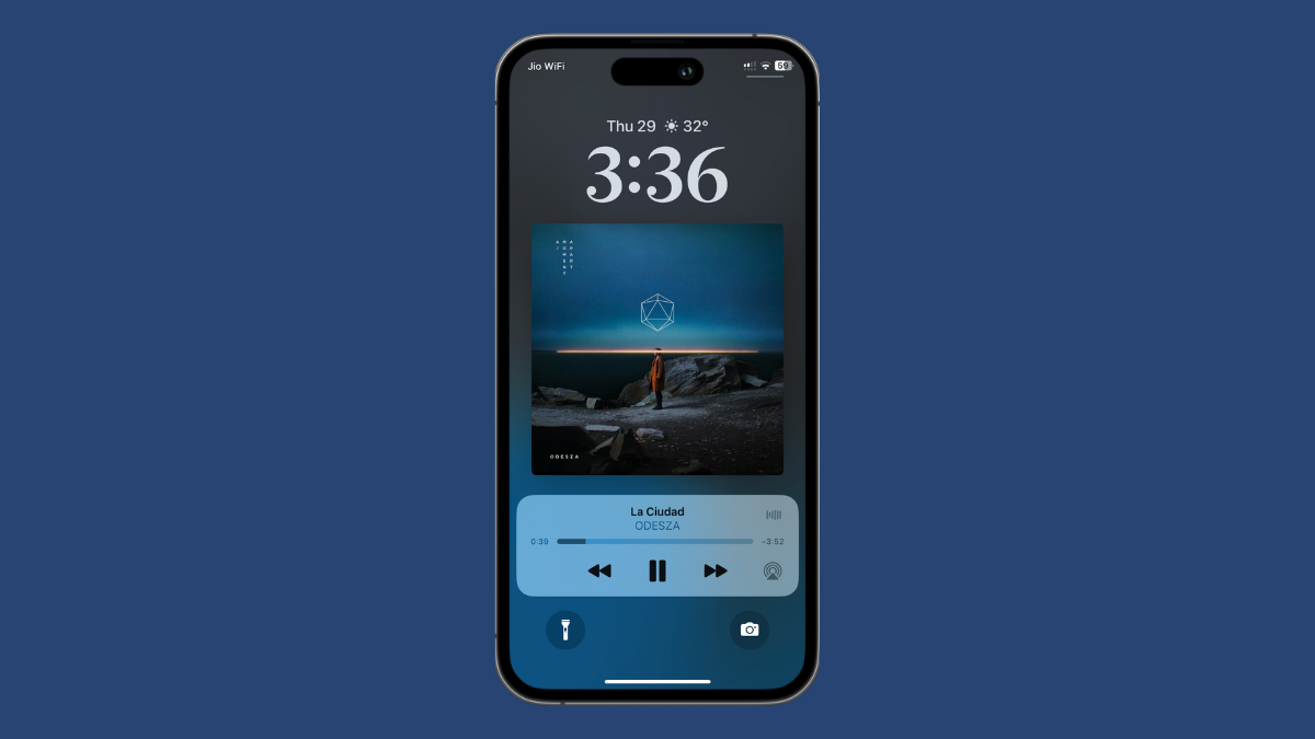 How to Make Music Album Art Full Screen on iPhone Lock Screen with iOS 16