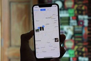 FYI: You cannot Delete the "Places" photo album on iPhone