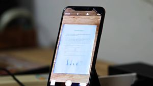How to Scan Documents using Files app on iPhone