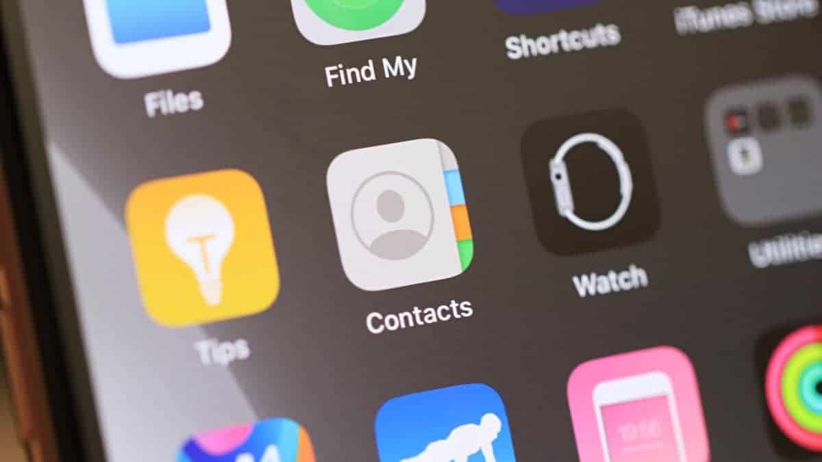 🚐 How to Transfer Contacts from iPhone to iPhone without iCloud