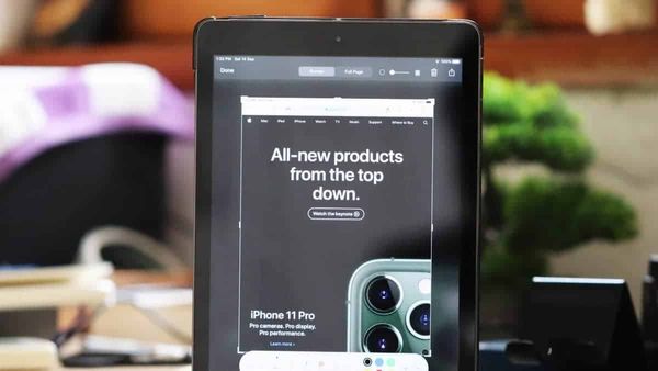 How to Take a Screenshot with Apple Pencil on iPad