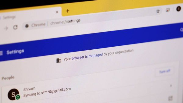 How to remove "Managed by your organization" in Chrome on Windows 10