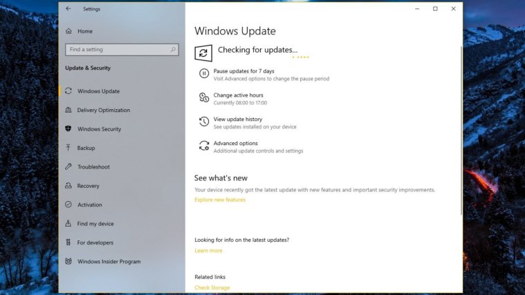 Windows 10 Checking for Updates