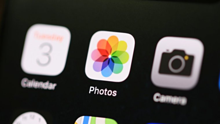 iPhone Photos App Icon