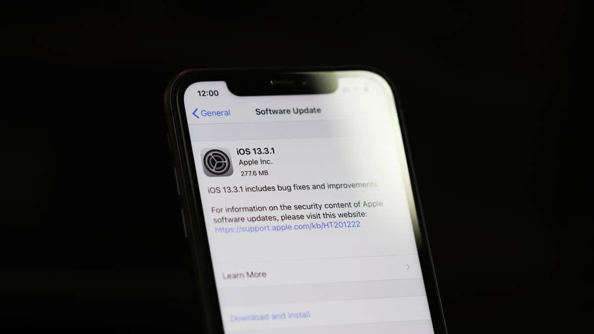 Install iOS 13.3.1 Update iPhone