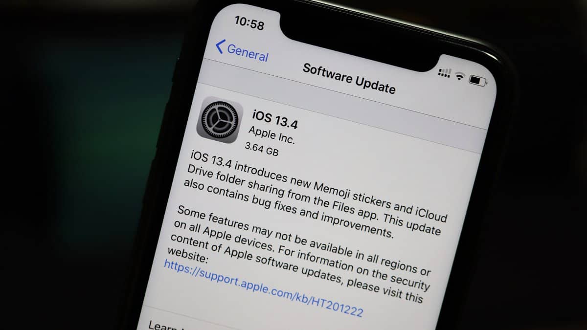 iPhone iOS 13.4 Update